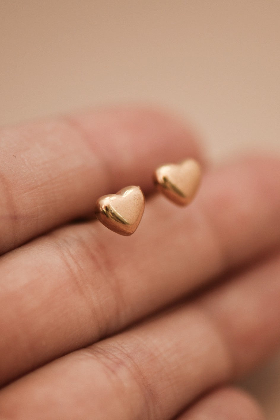 18k Waterproof Non-tarnish Stainless Steel Heart Studs