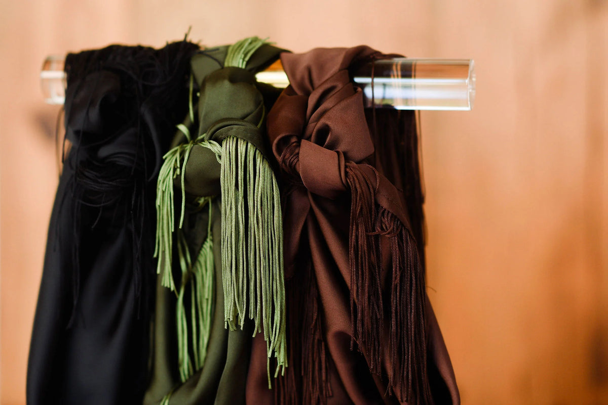 Tatum James: Solid Fringe Scarf