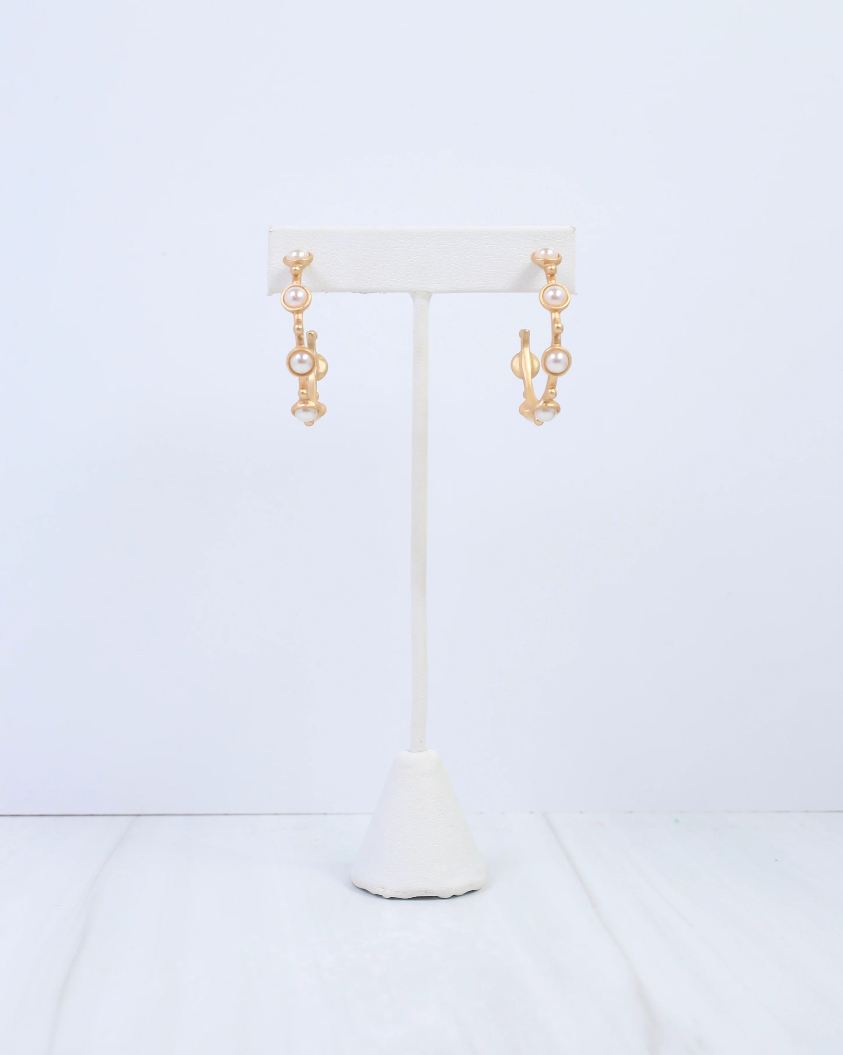 Caroline Hill: Bonnie Pearl Hoop Earrings