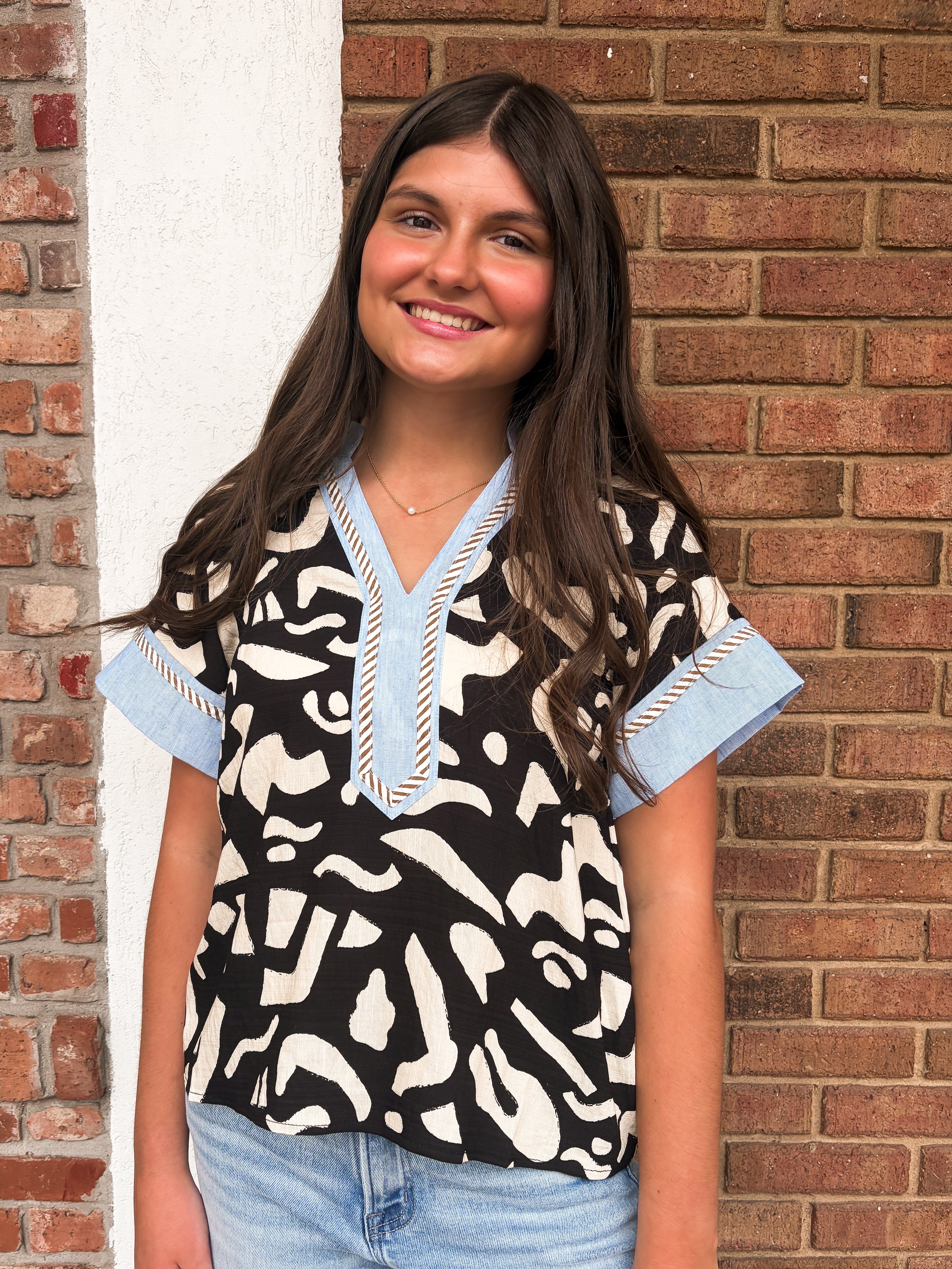 THML: Opal Black and White Top