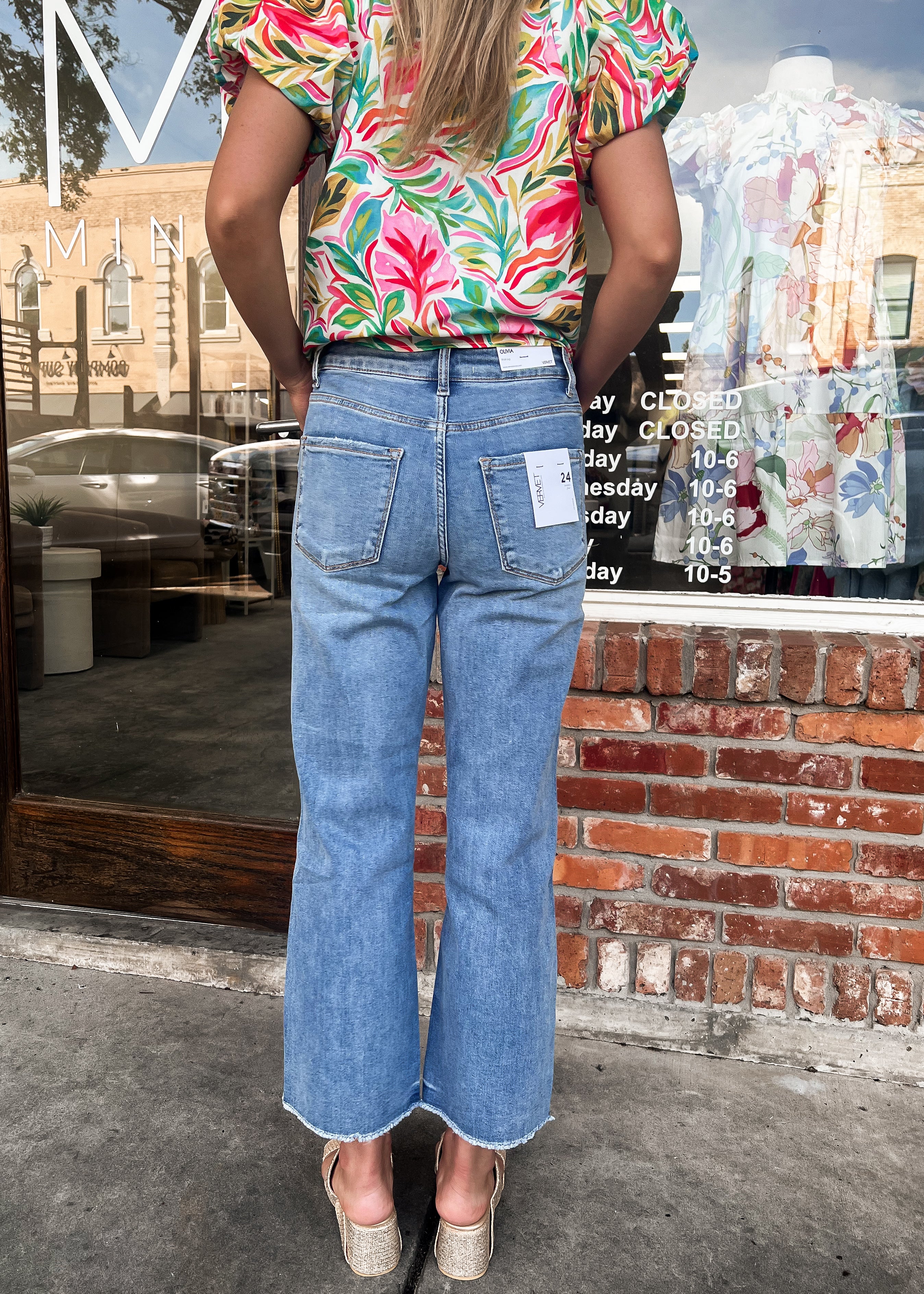 Olivia Wide Leg Crop Jeans Med Wash