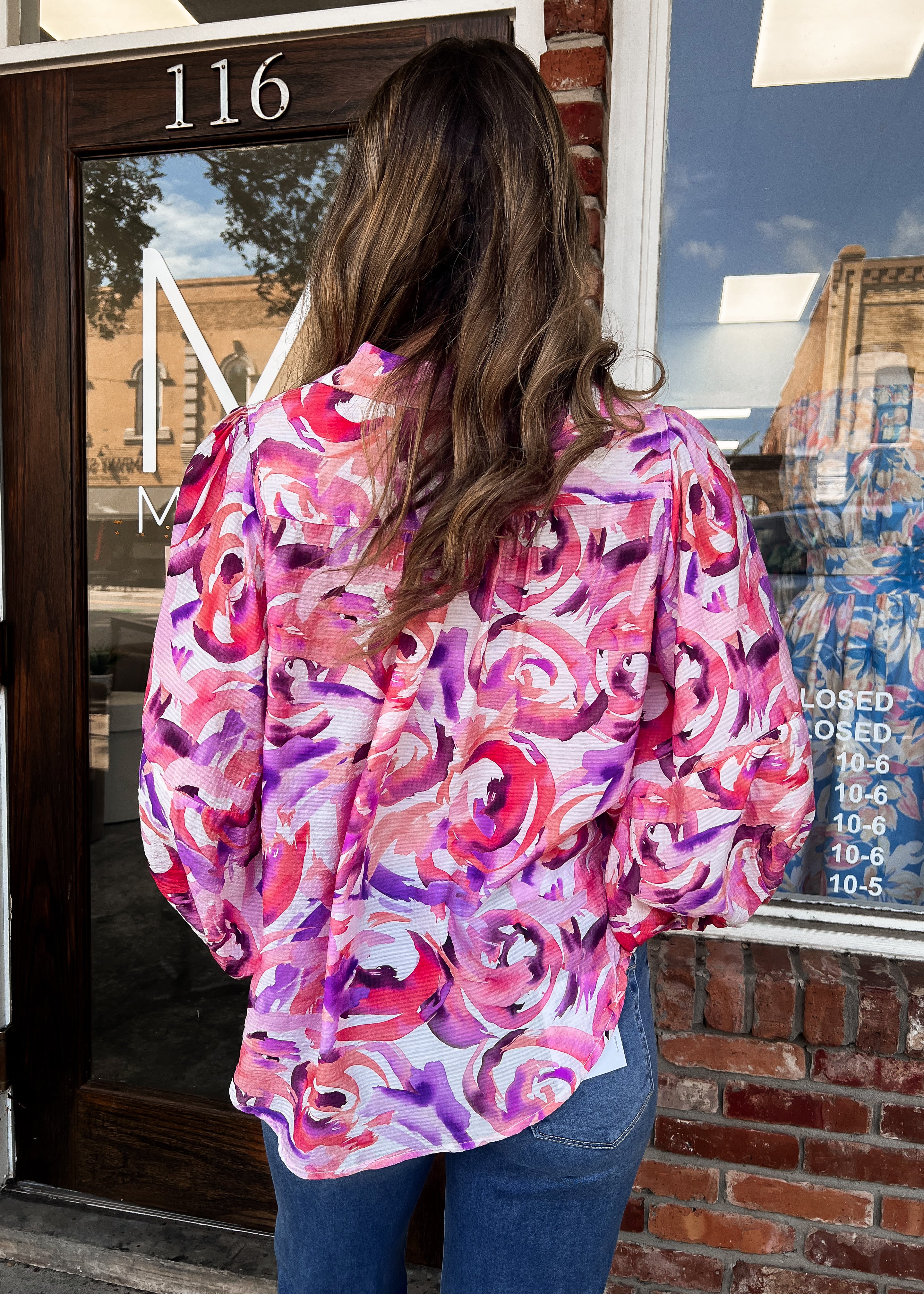 Betsy Abstract Top