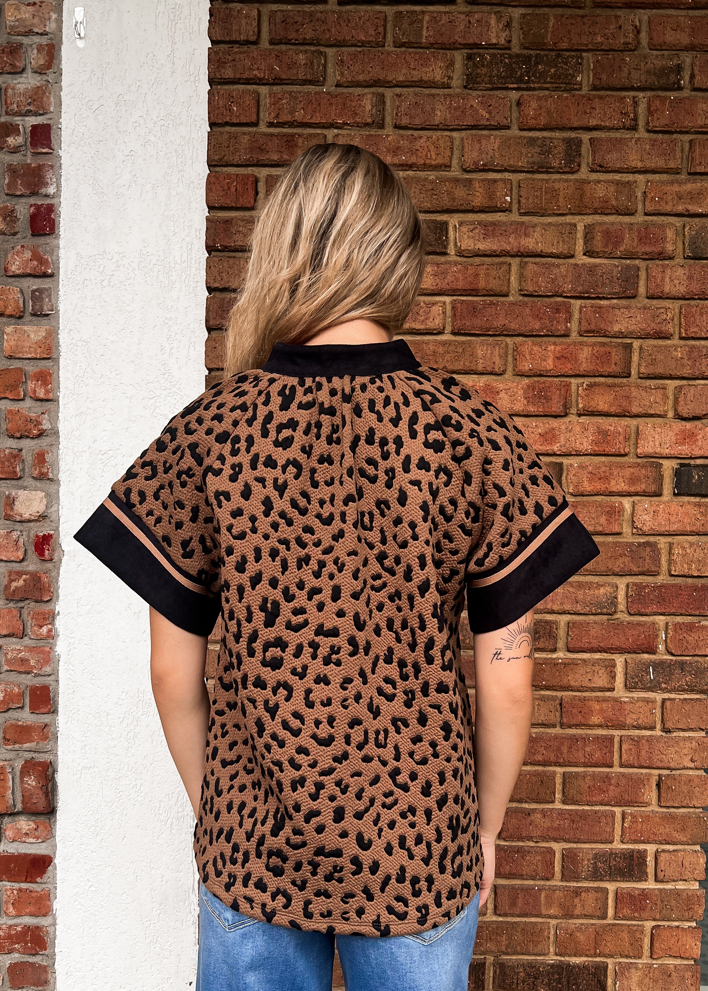 THML: Cheetah Print V Neck Top