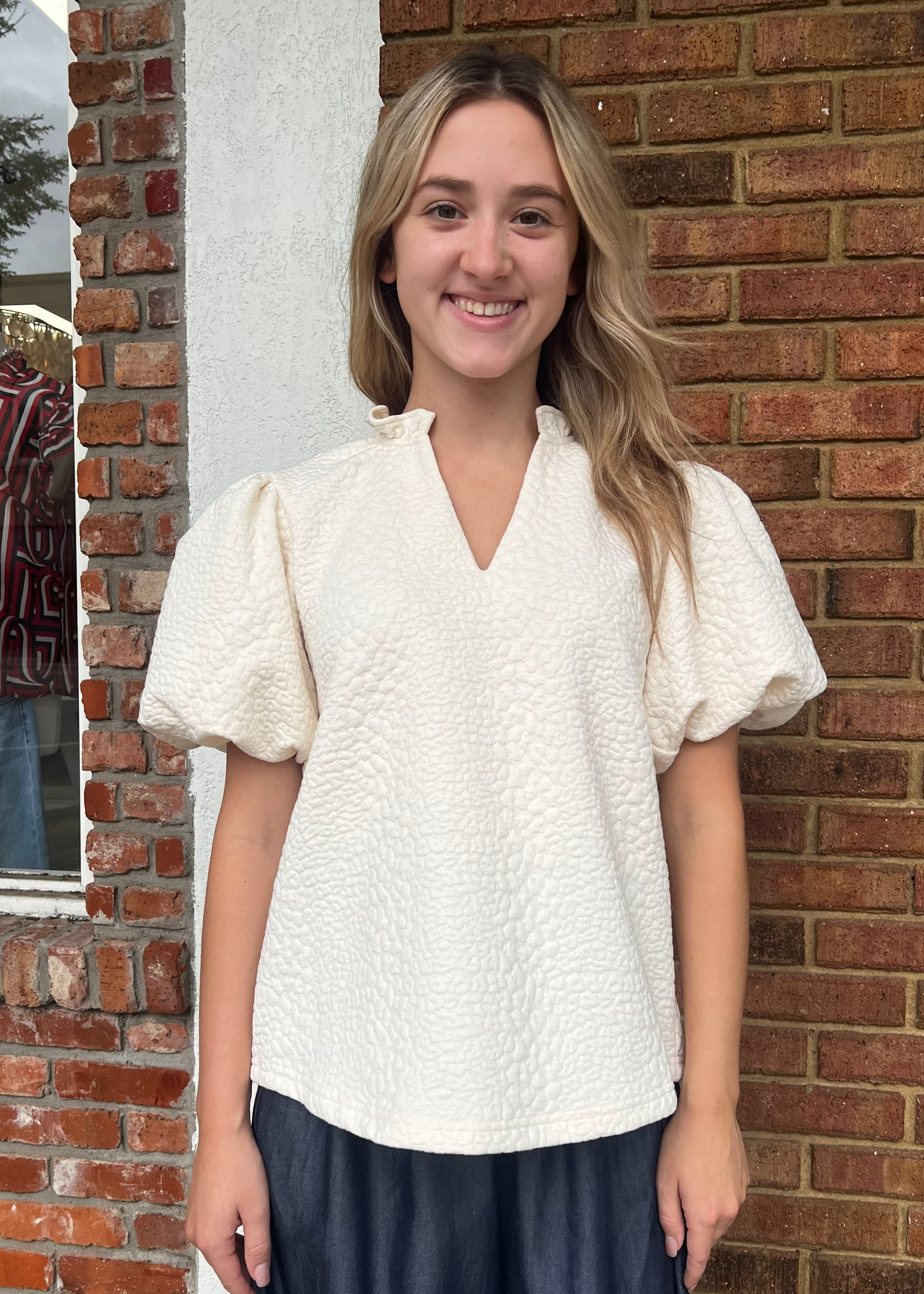 THML: Abby Puff Sleeve Textured Top