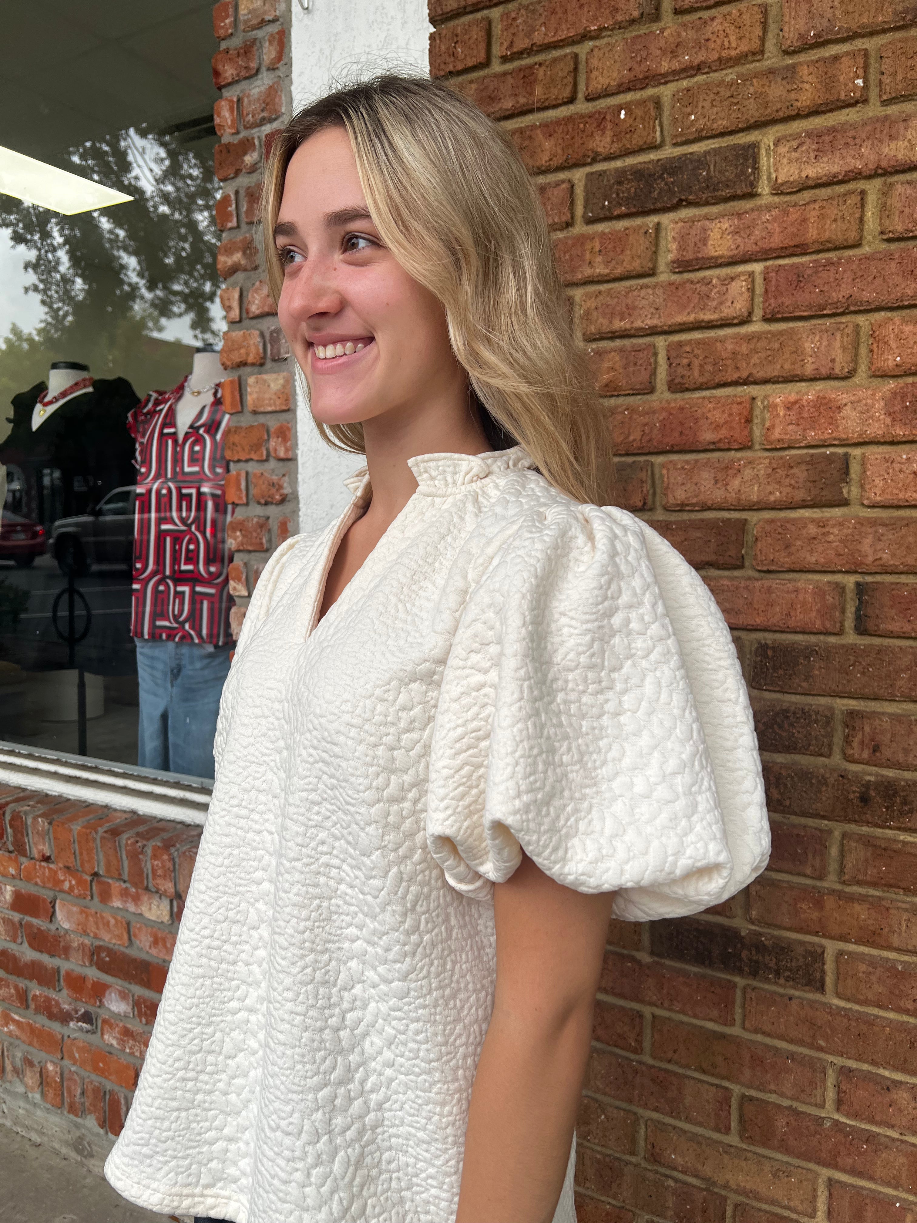 THML: Abby Puff Sleeve Textured Top