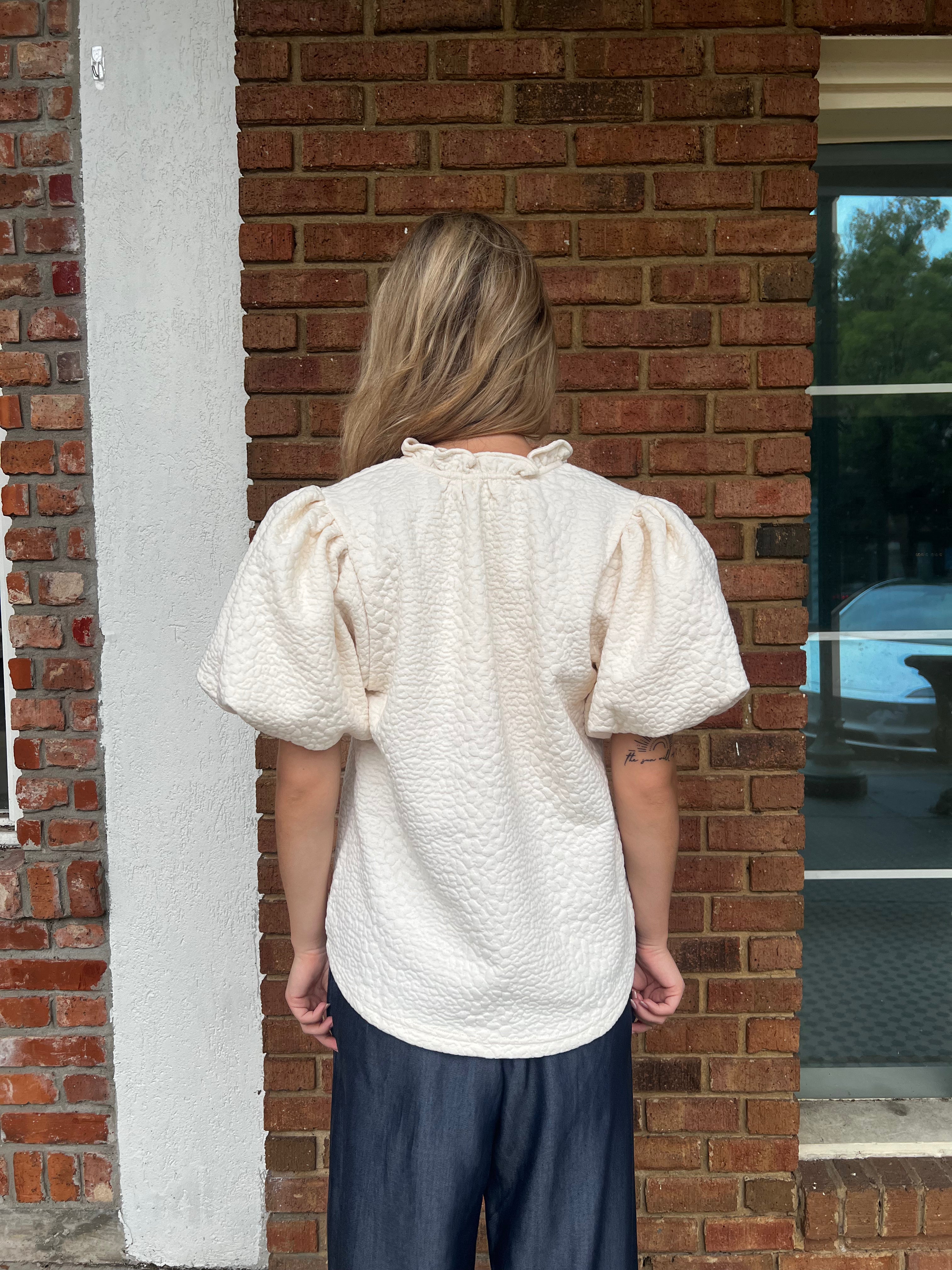 THML: Abby Puff Sleeve Textured Top