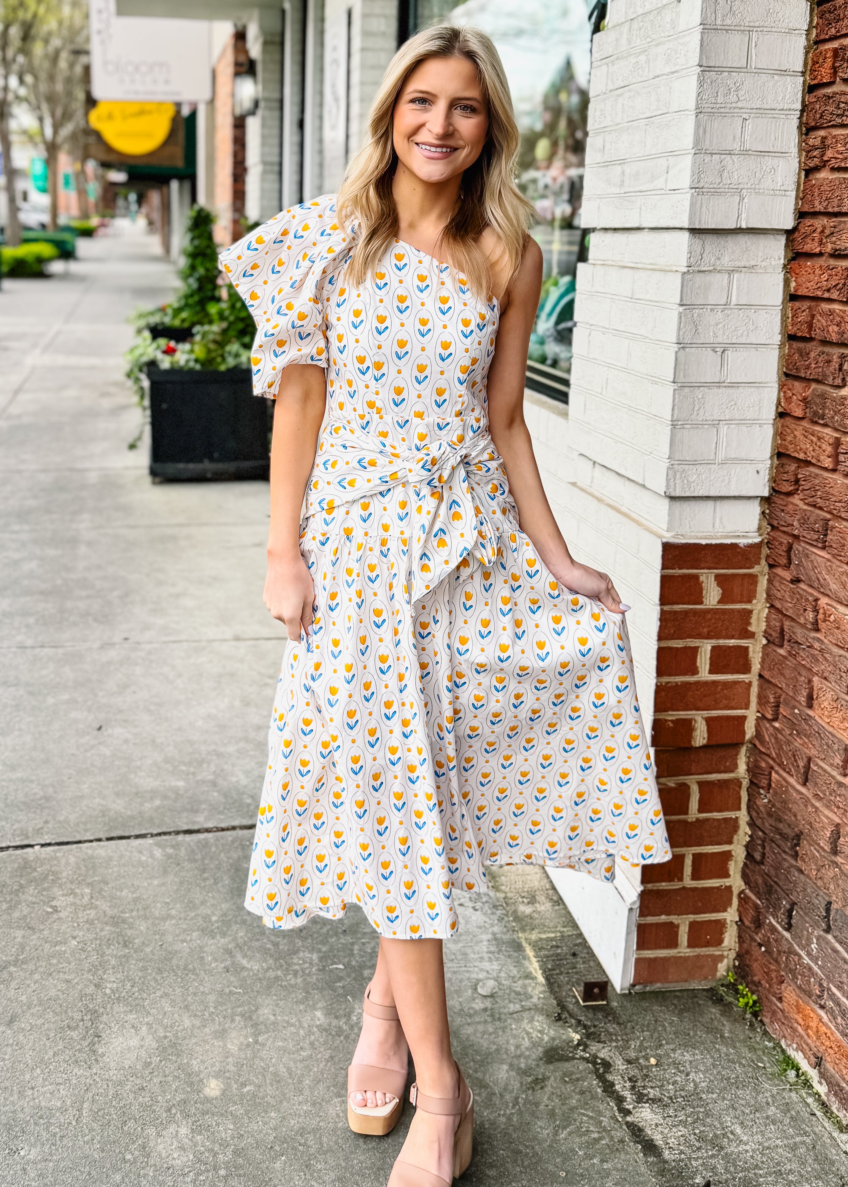 One Sleeve Floral Midi Dress