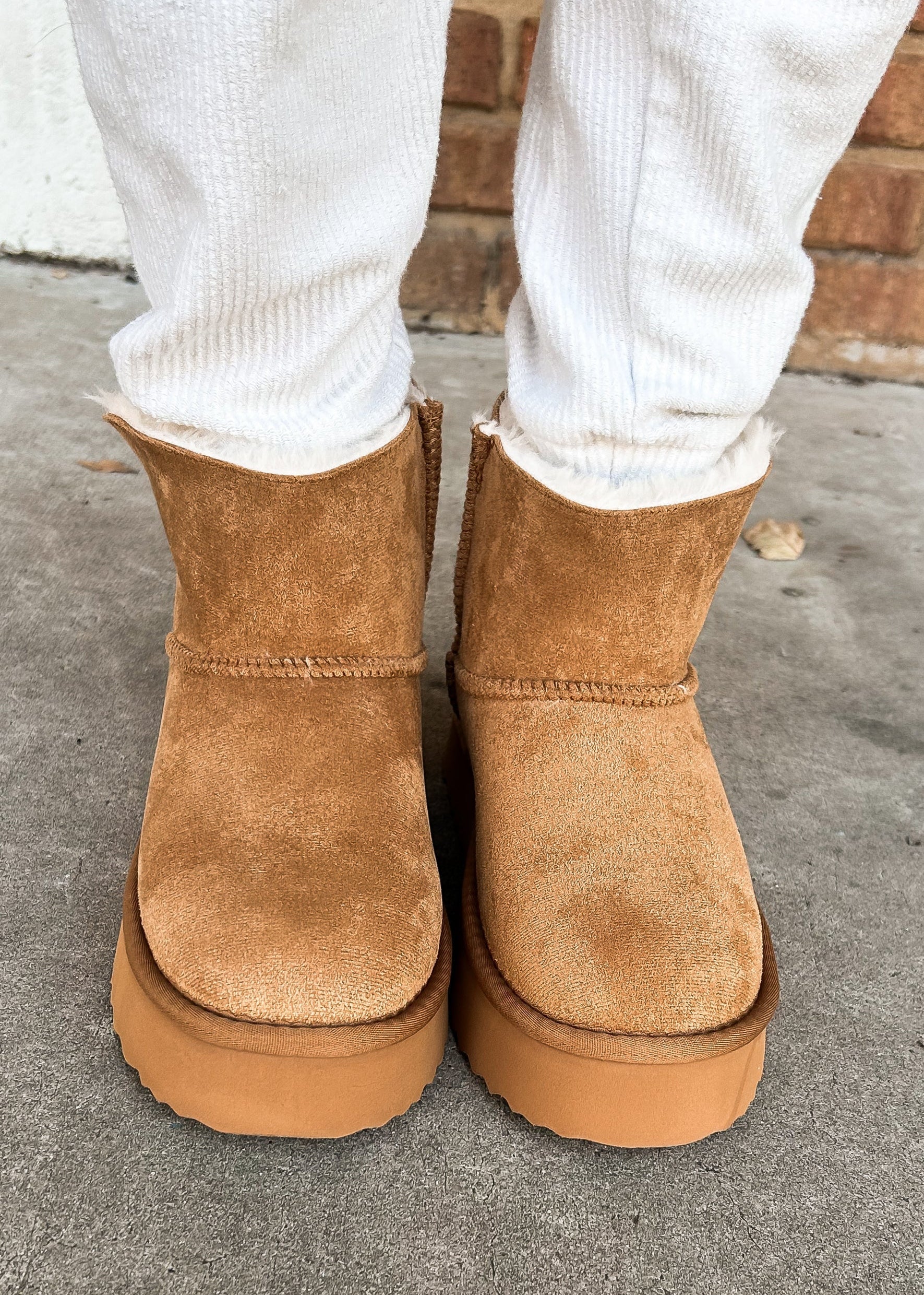 Beach X Matisse: Yukon Ankle Boot, Chestnut