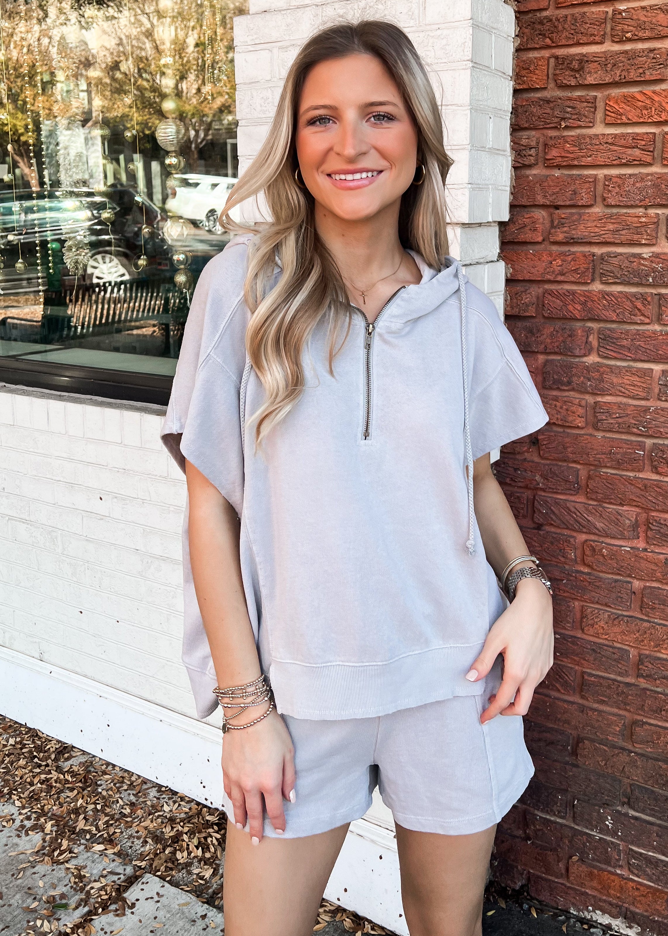 LaBiz: Mila Gray Shorts