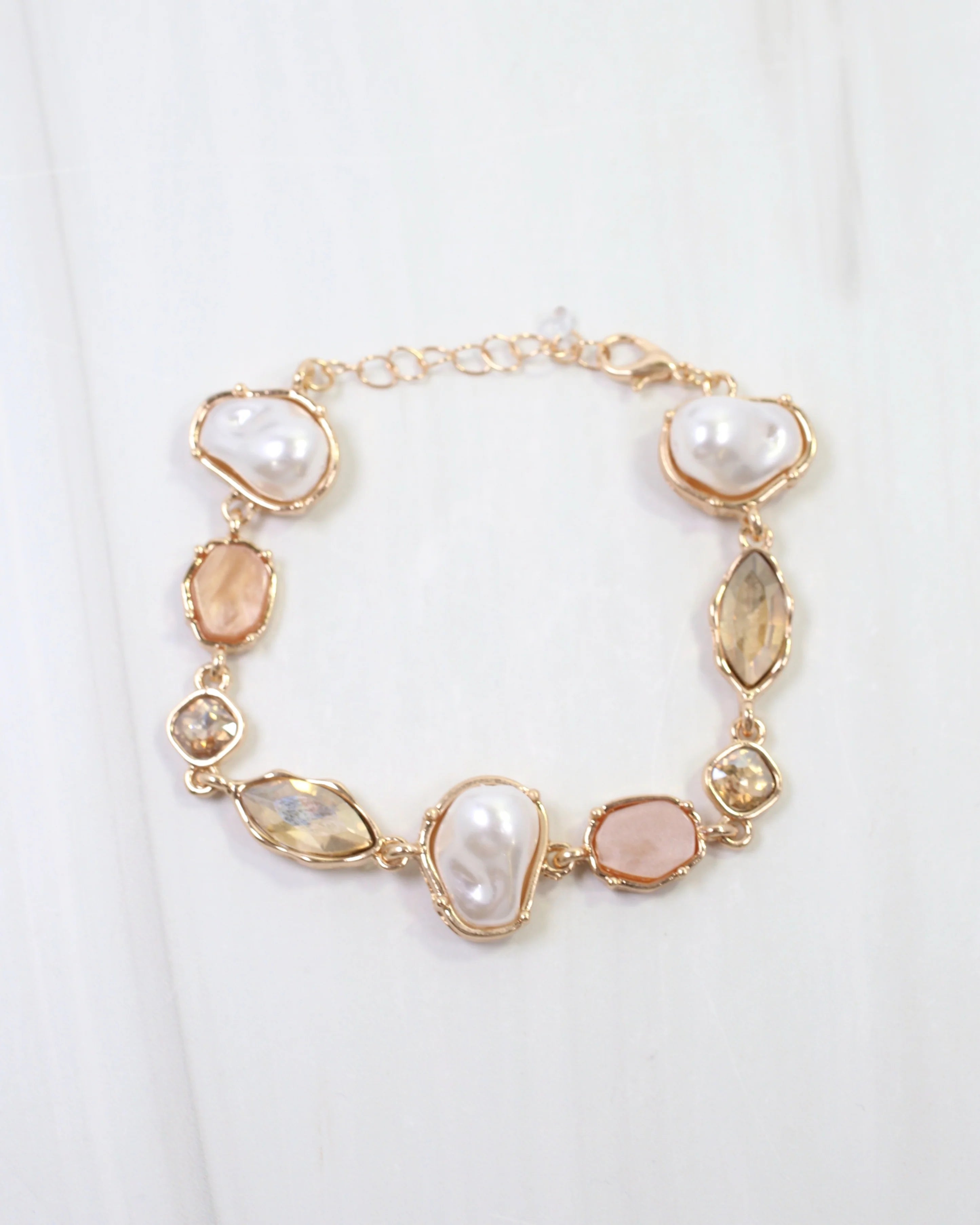 Caroline Hill: Aleia Pearl and Stone Bracelet - Topaz