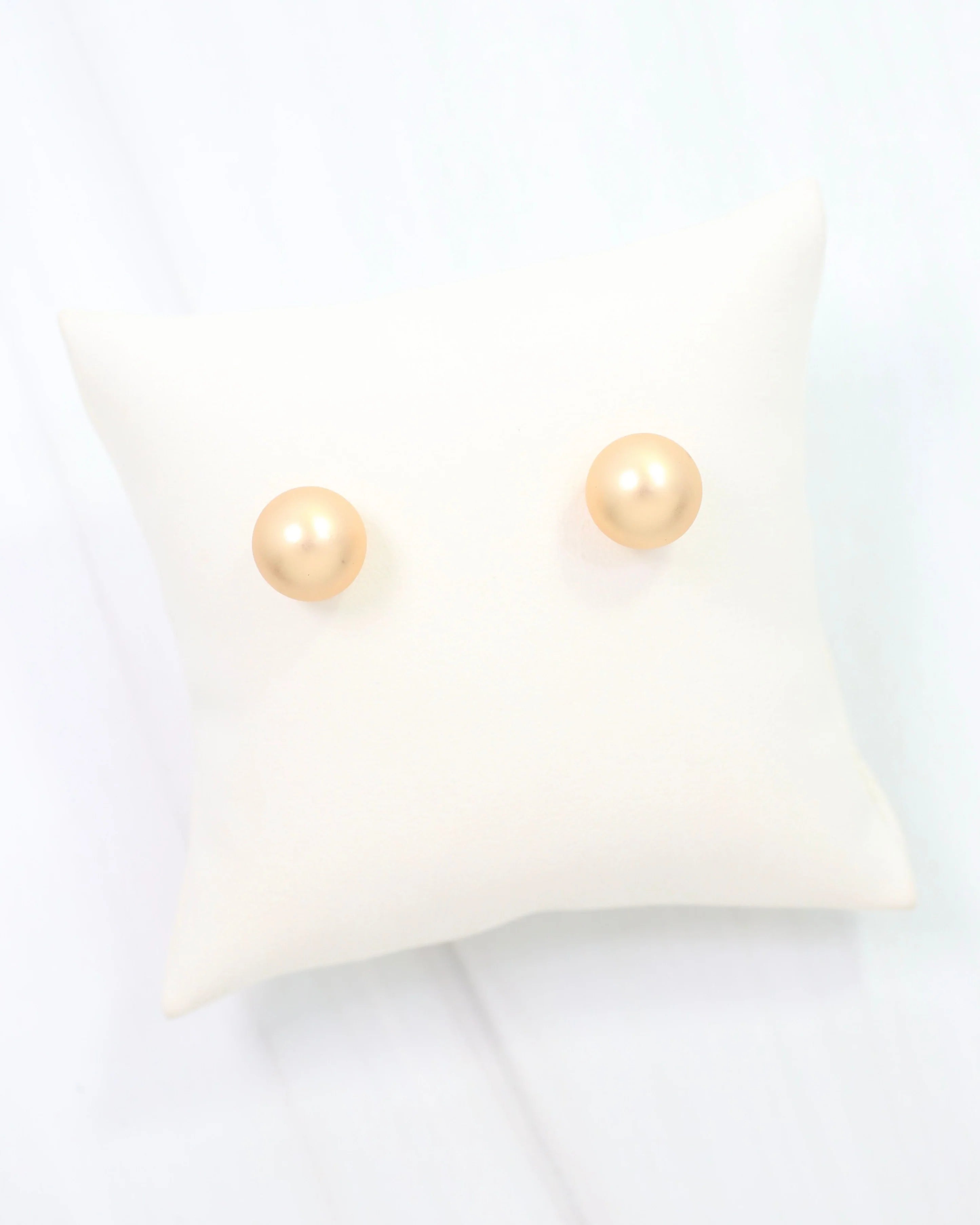 Caroline Hill: Bailey Medium Ball Earring WR Gold