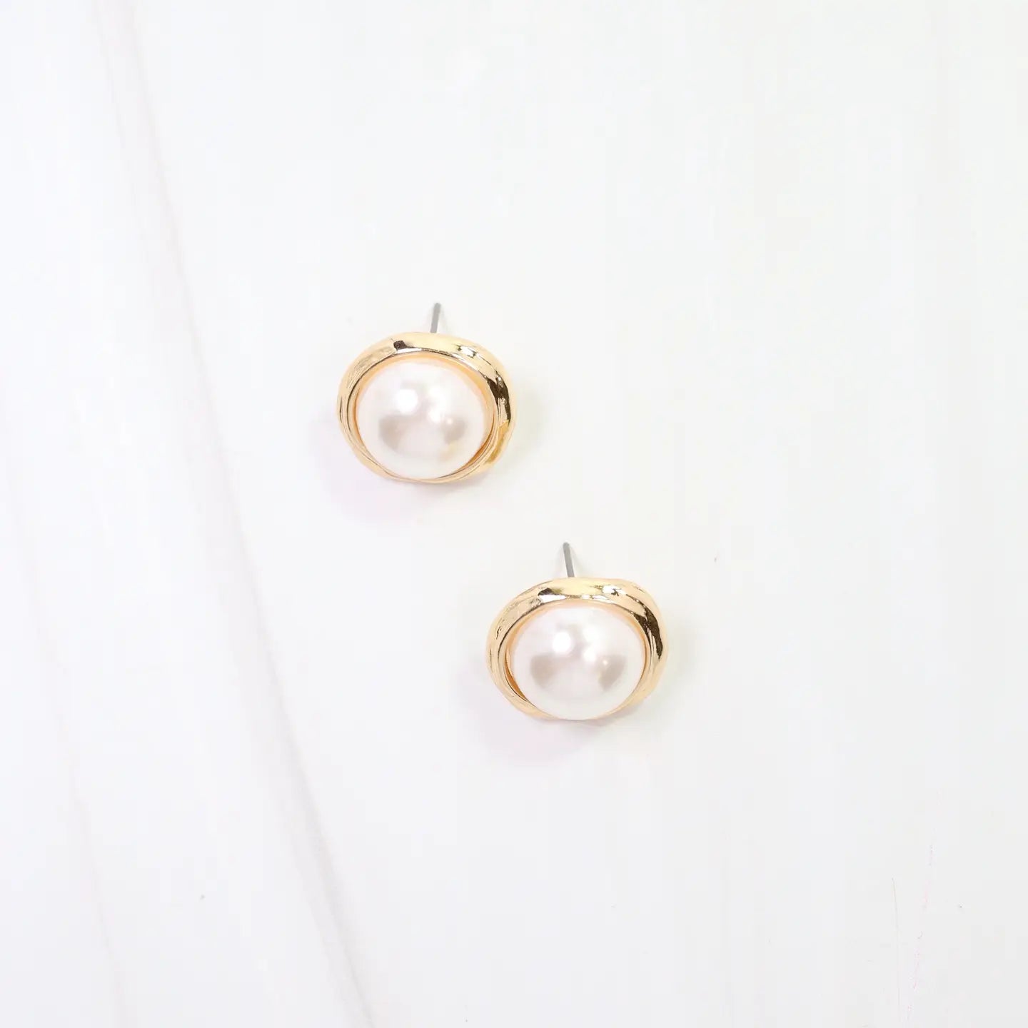 Caroline Hill: Alton Pearl Stud Gold Earrings