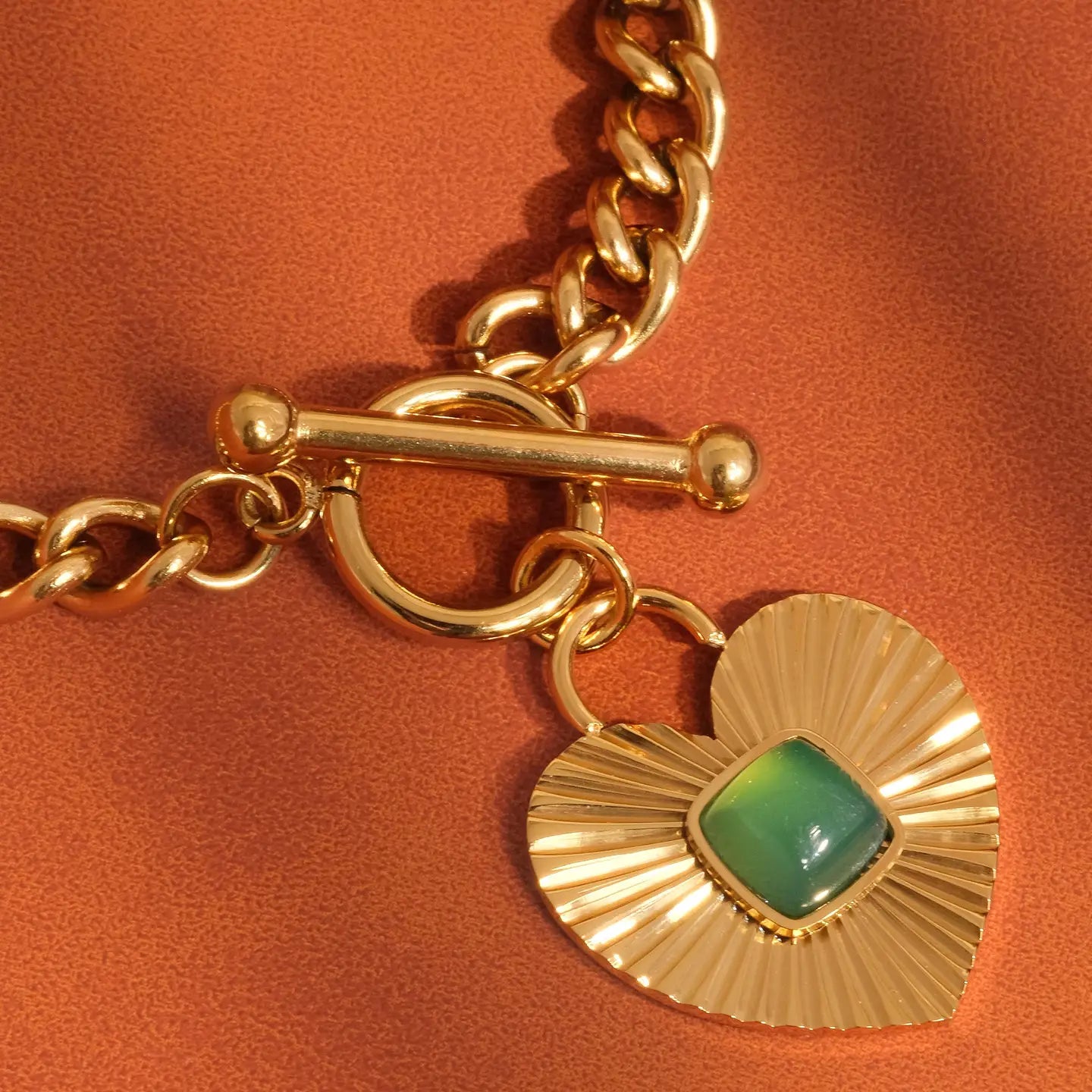 Flanerie: Après Green Heart Chain Necklace