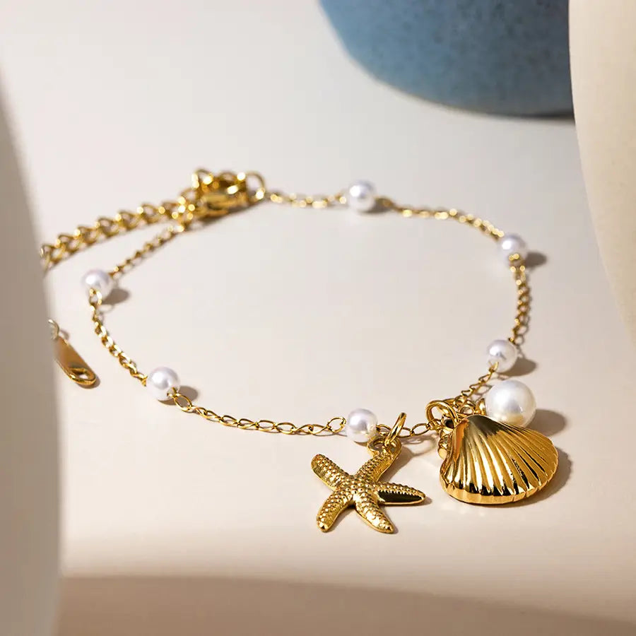 Flanerie: Capella Seashell & Sea Star Pearl Necklace