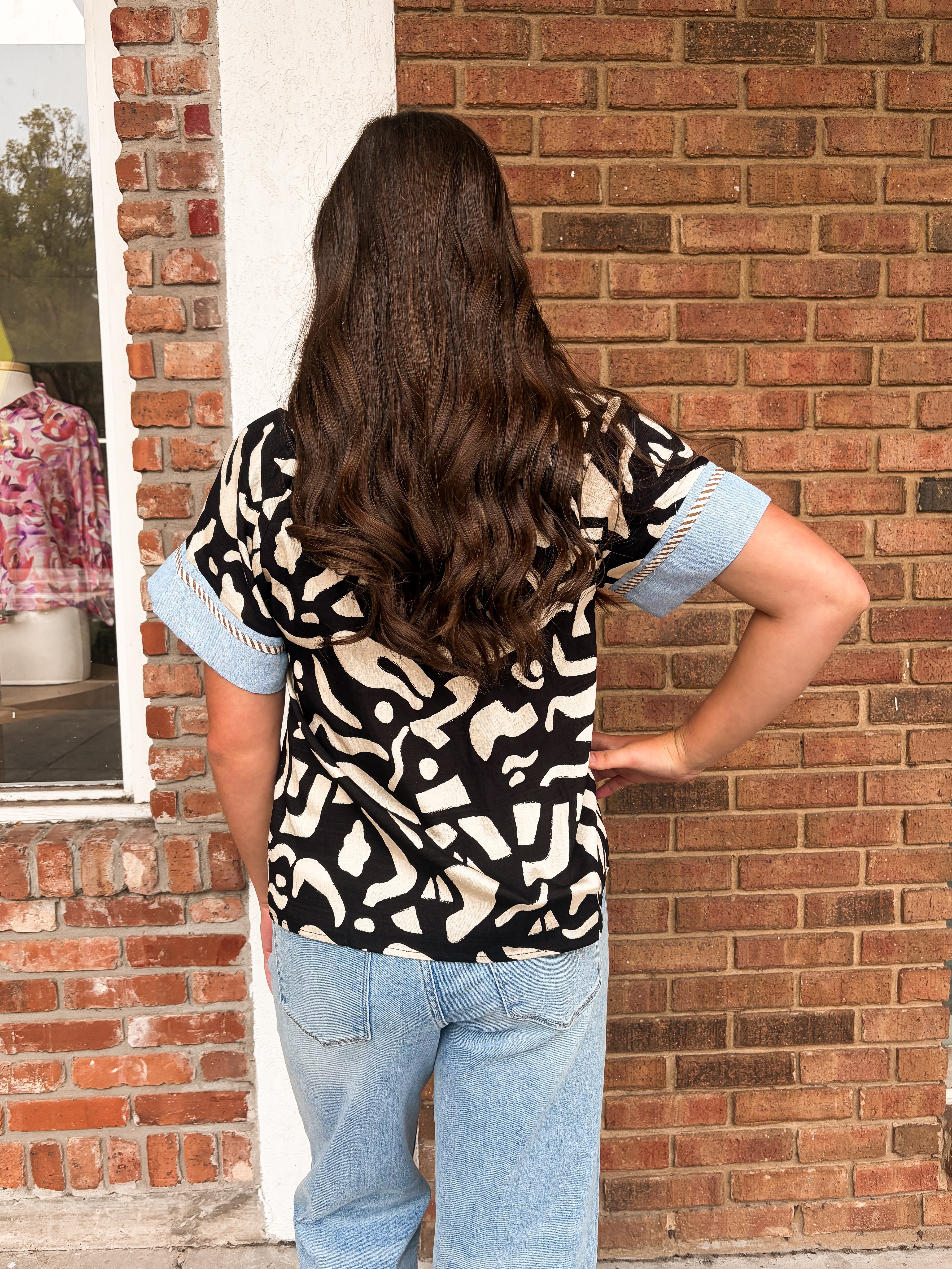 THML: Opal Black and White Top