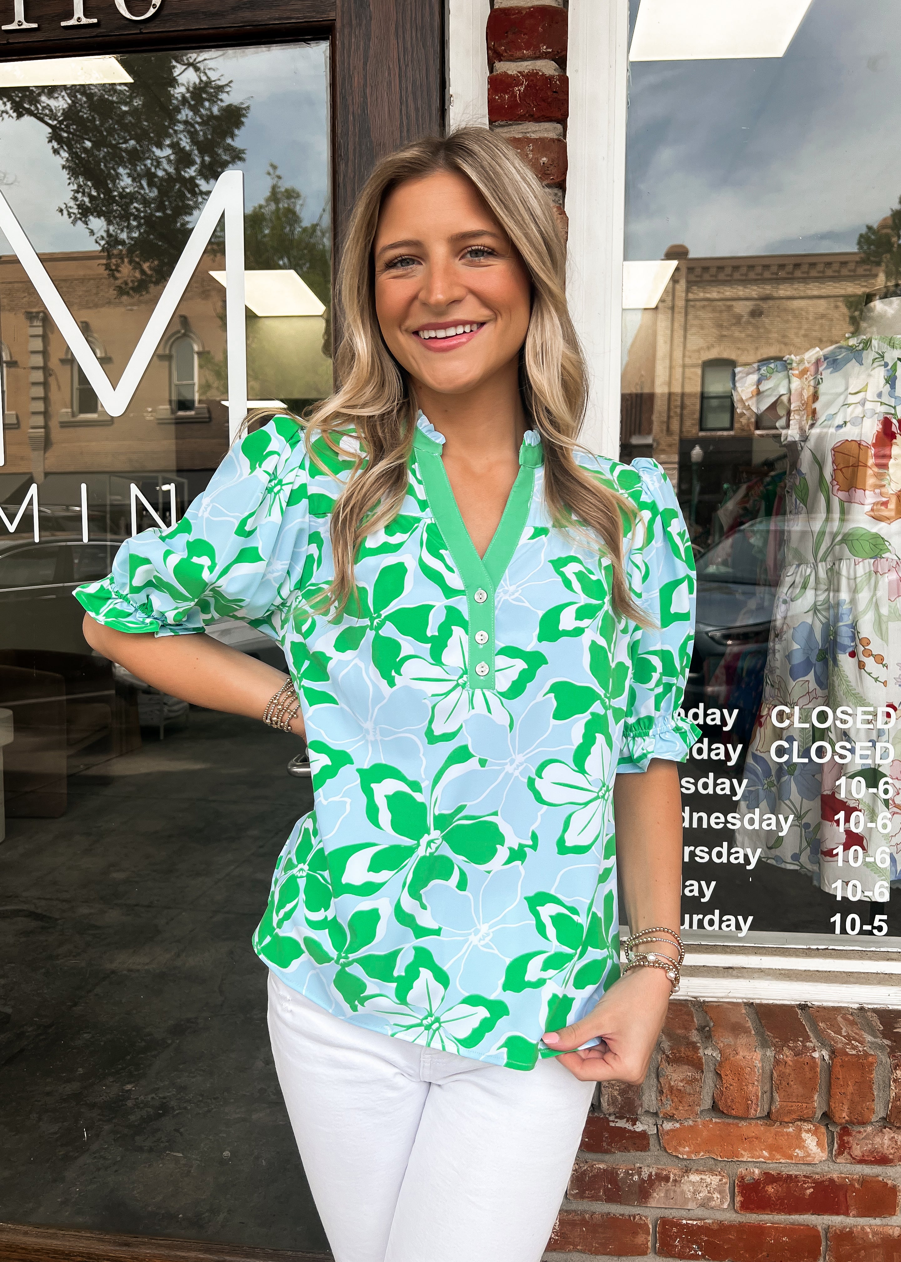 Sutton Tropical Bouquet Green Top