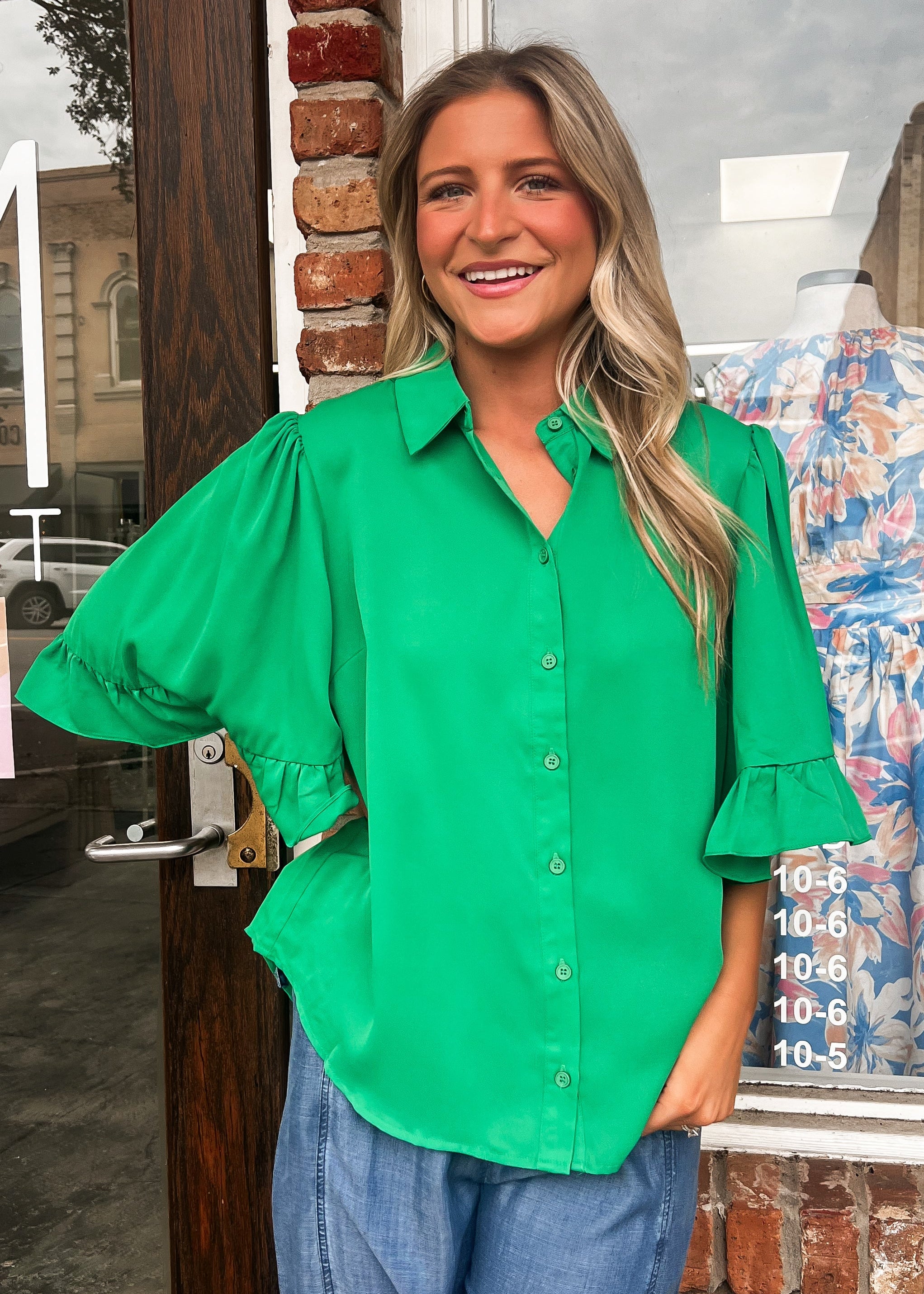 Vivian Flowy Top