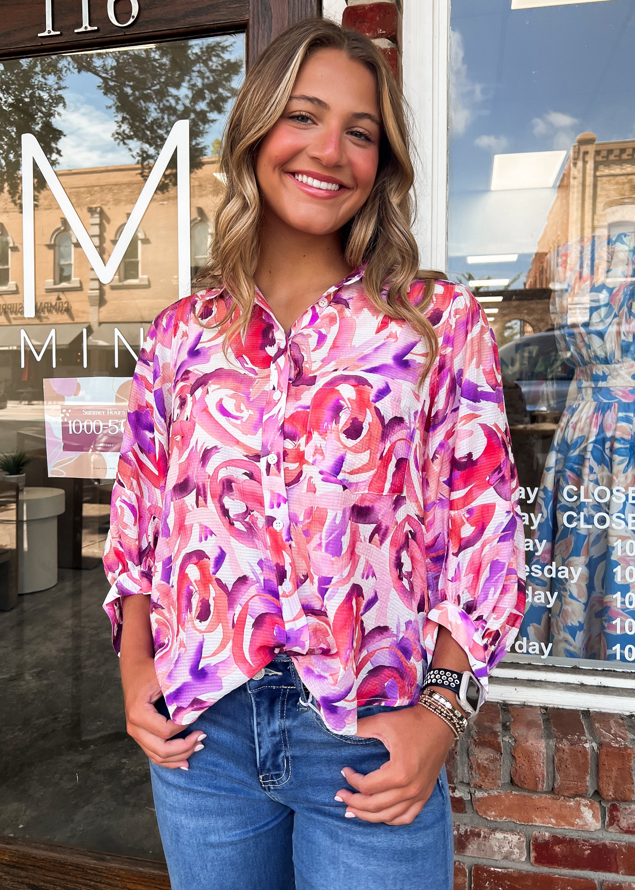 Betsy Abstract Top
