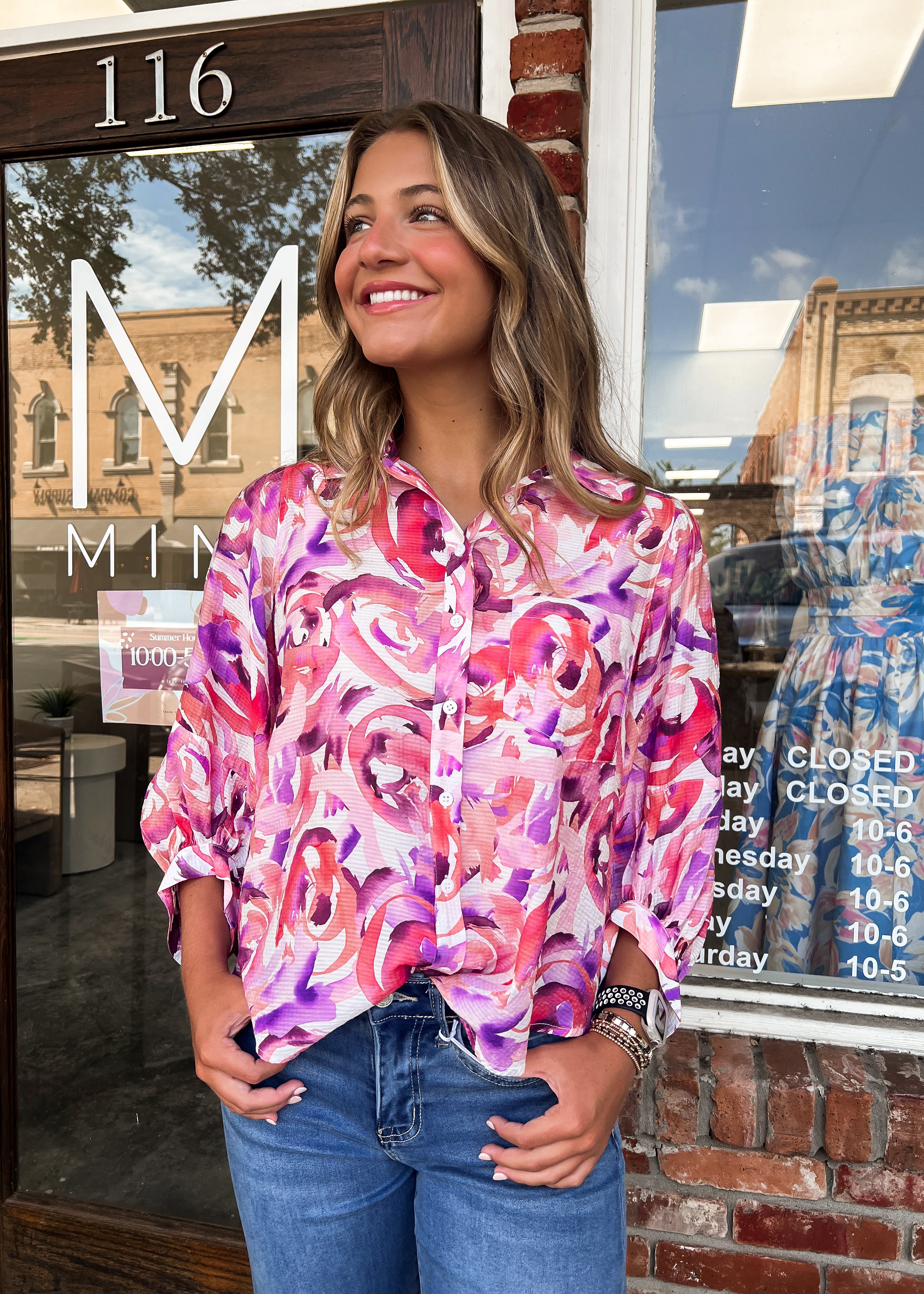 Betsy Abstract Top