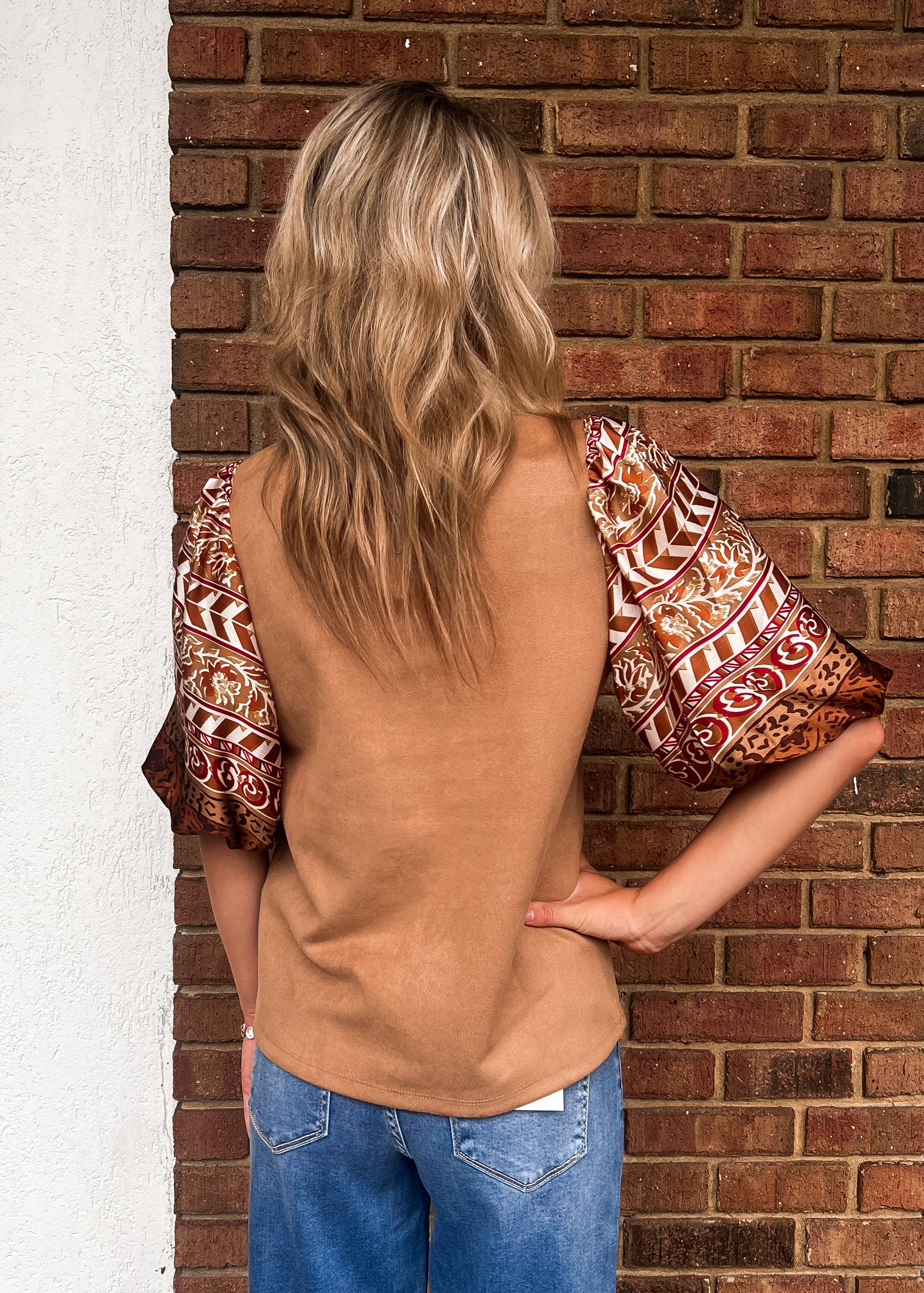THML: Printed Puff Sleeve Ruffle Neck Top