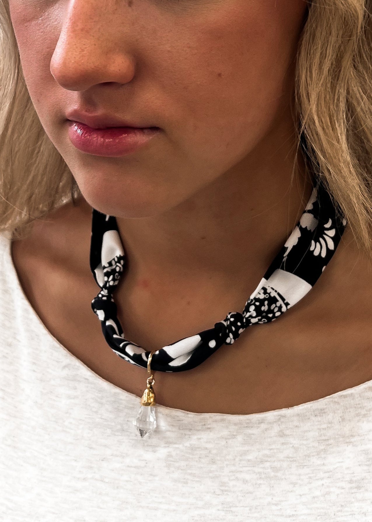 Nora James: Beaumont Scarf Necklace