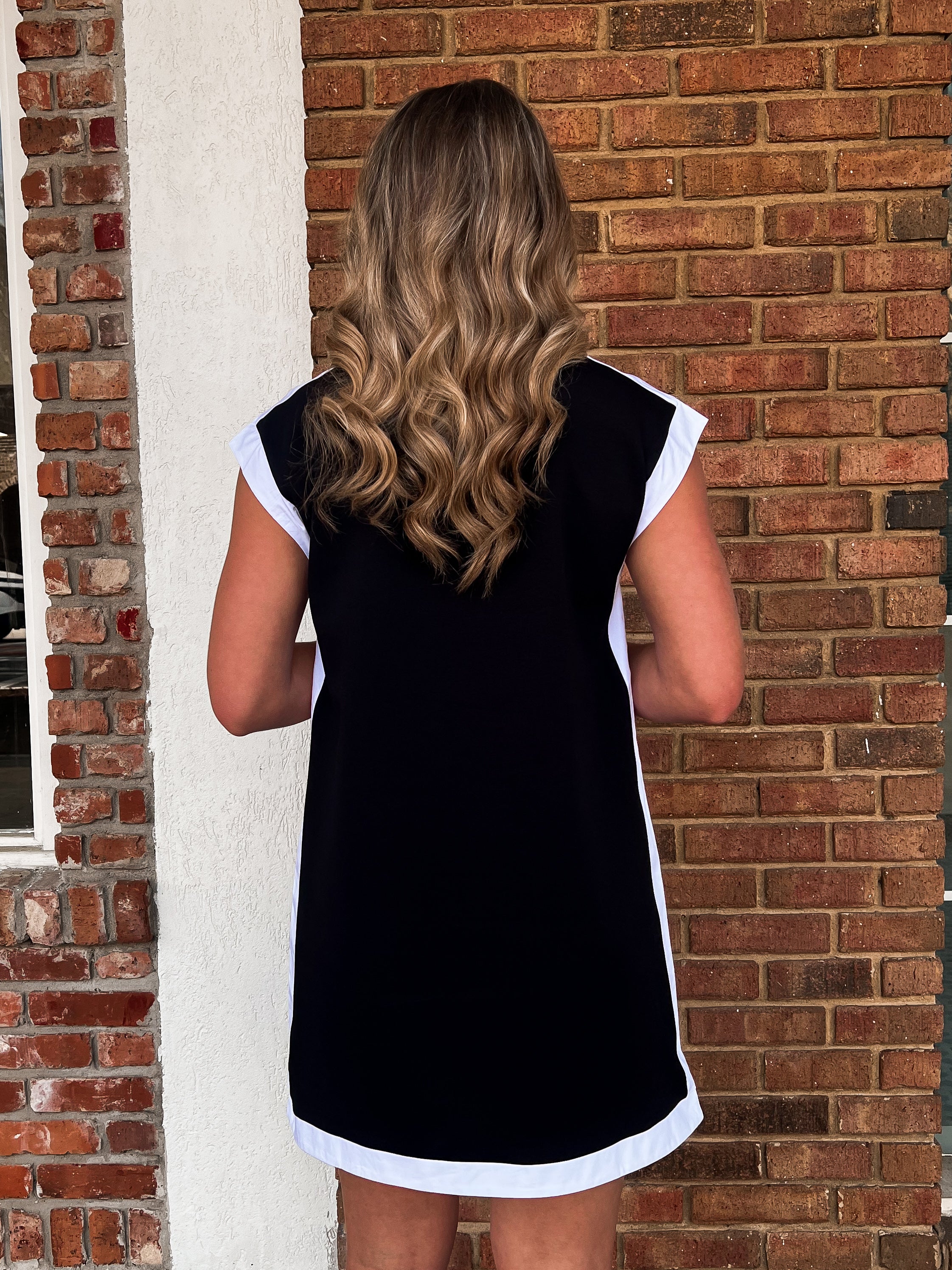 Amber Black and White Dress