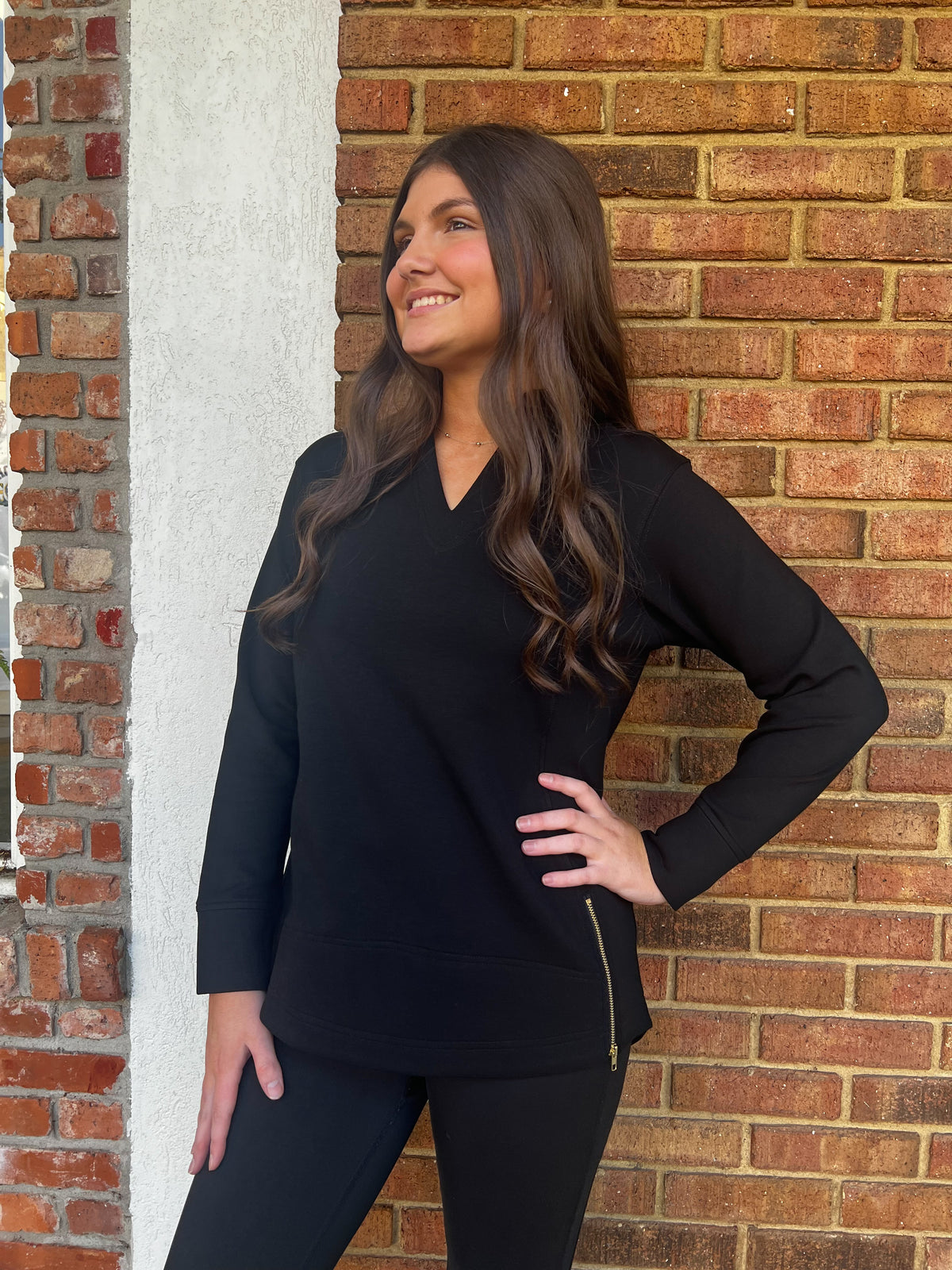 Tatum James: Addison Pullover - Black