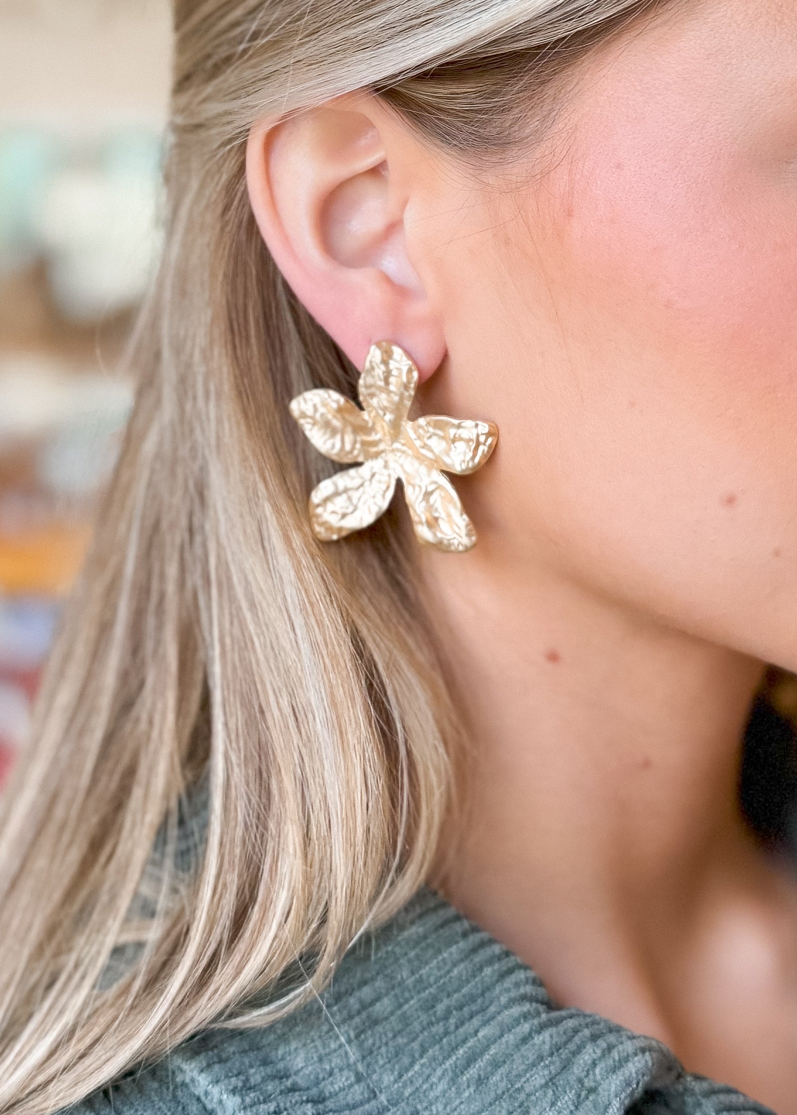 Big flower stud Crystal earrings | Ad stud earrings Pink stones | Rose –  Indian Designs