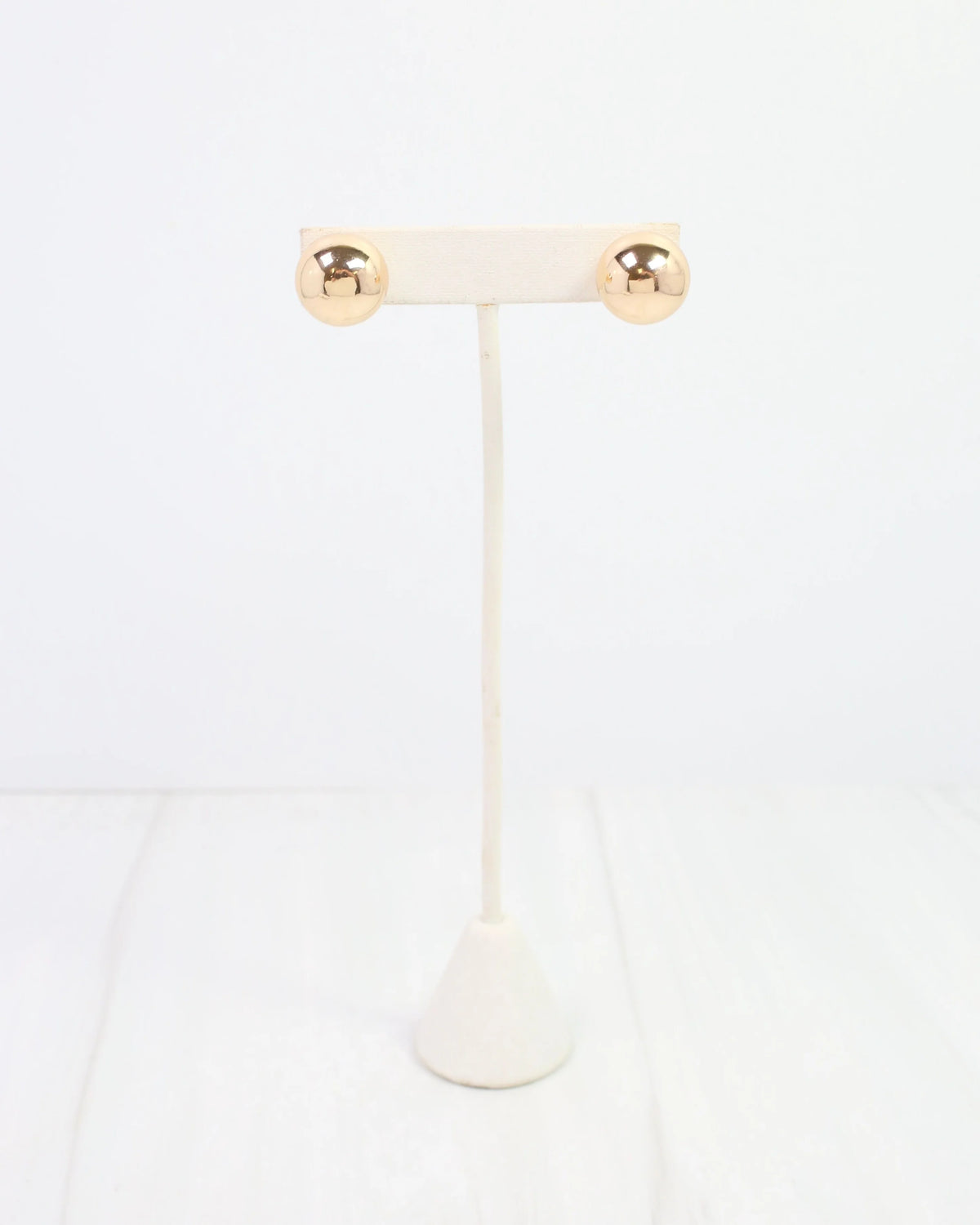 Caroline Hill: Bailey Large Ball Earring WR Gold