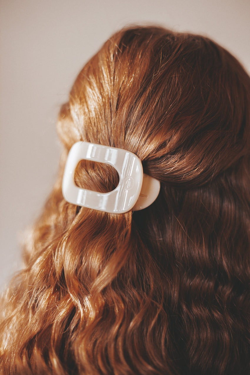 Teleties: Round Flat Small Hair Clip, Almond Beige