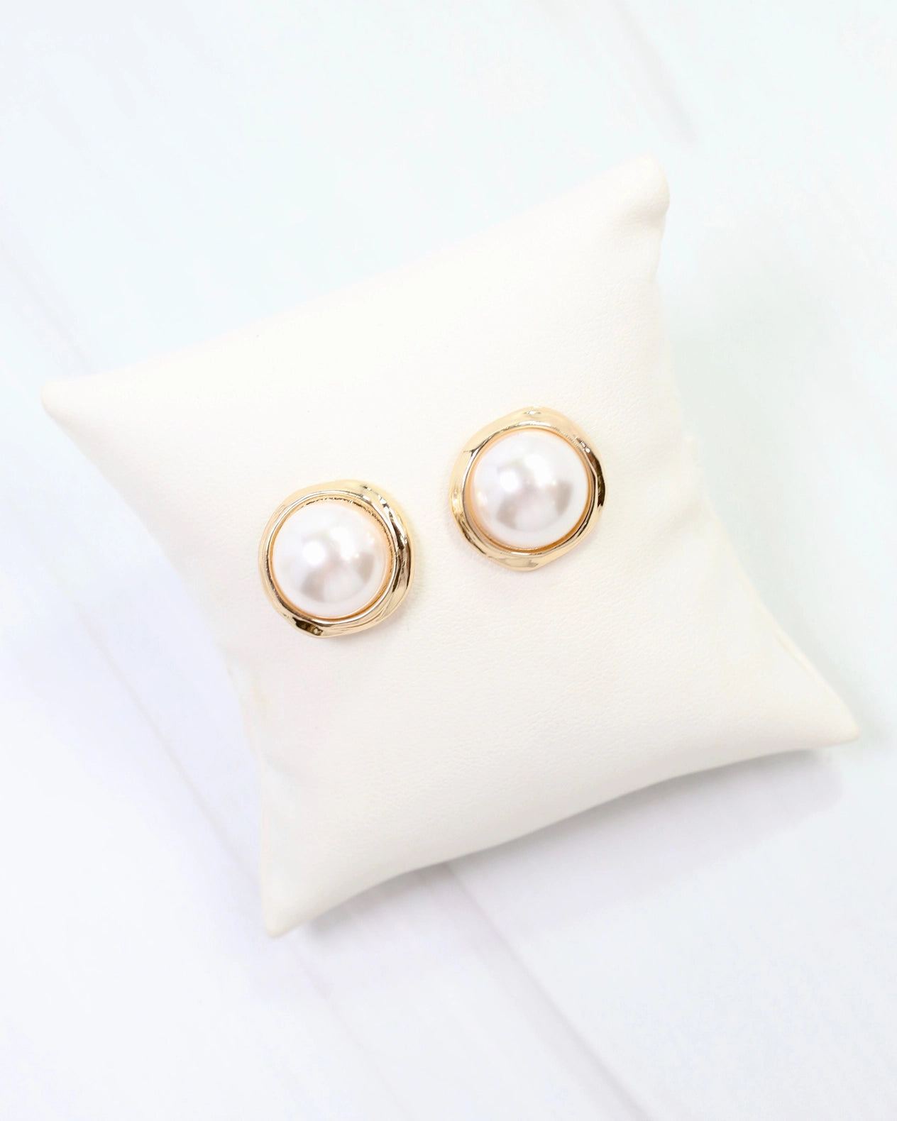 Caroline Hill: Alton Pearl Stud Gold Earrings
