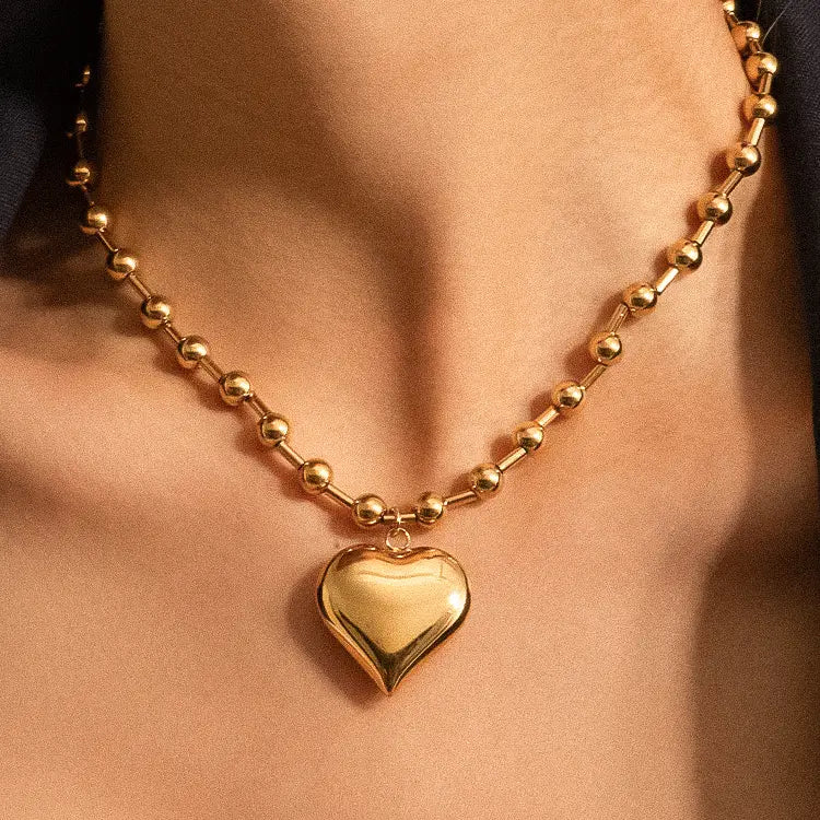 Flanerie: Paris Large Heart Chain Necklace
