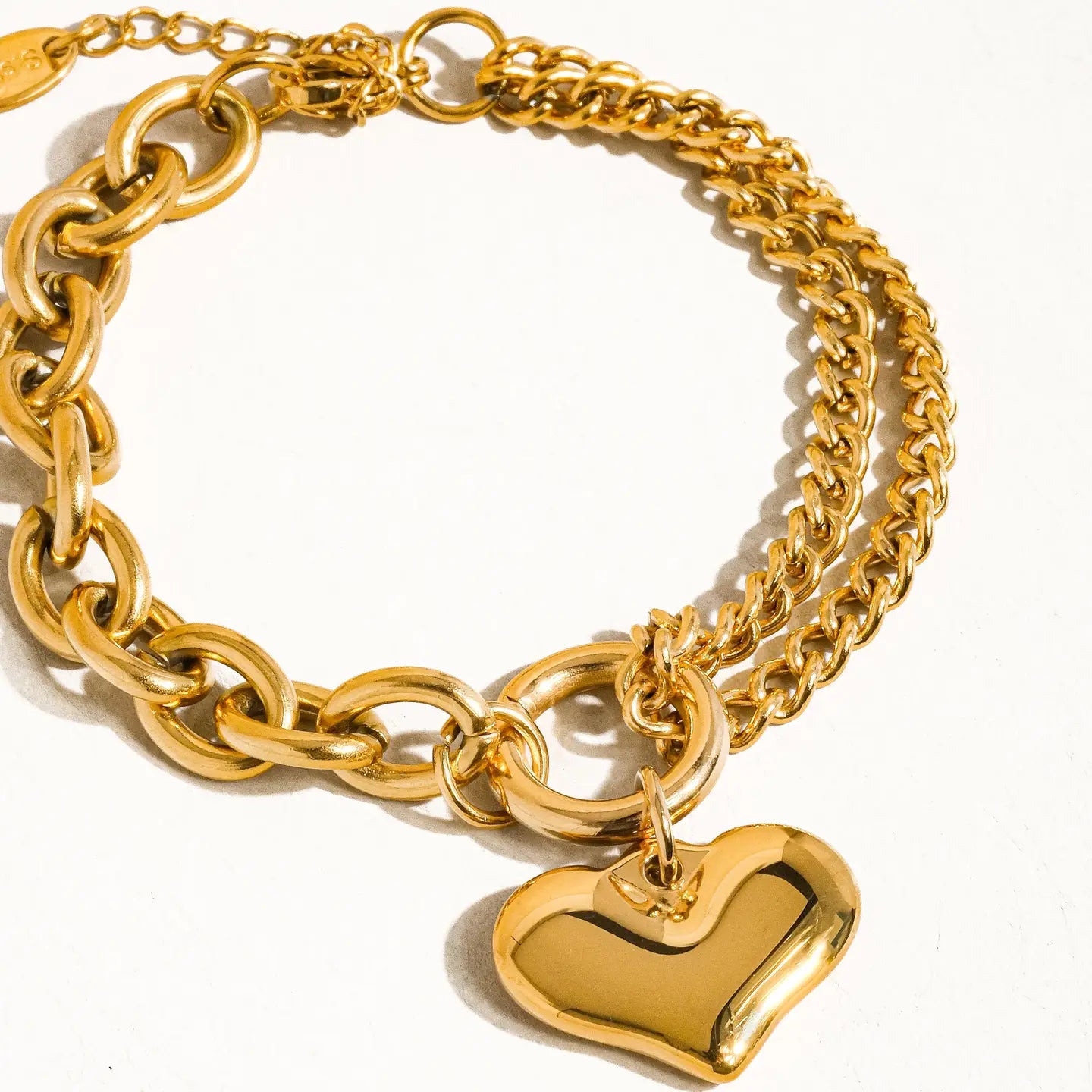 Flanerie: Allure Heart Chain Bracelet