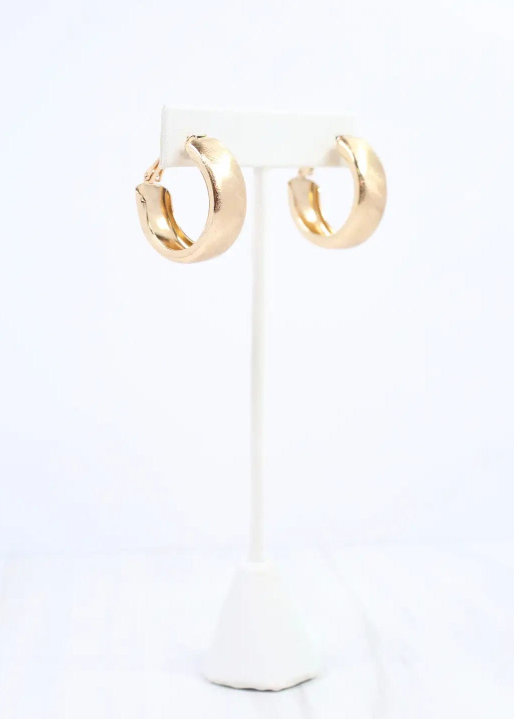 Caroline Hill: Anchorage Hoop Earrings
