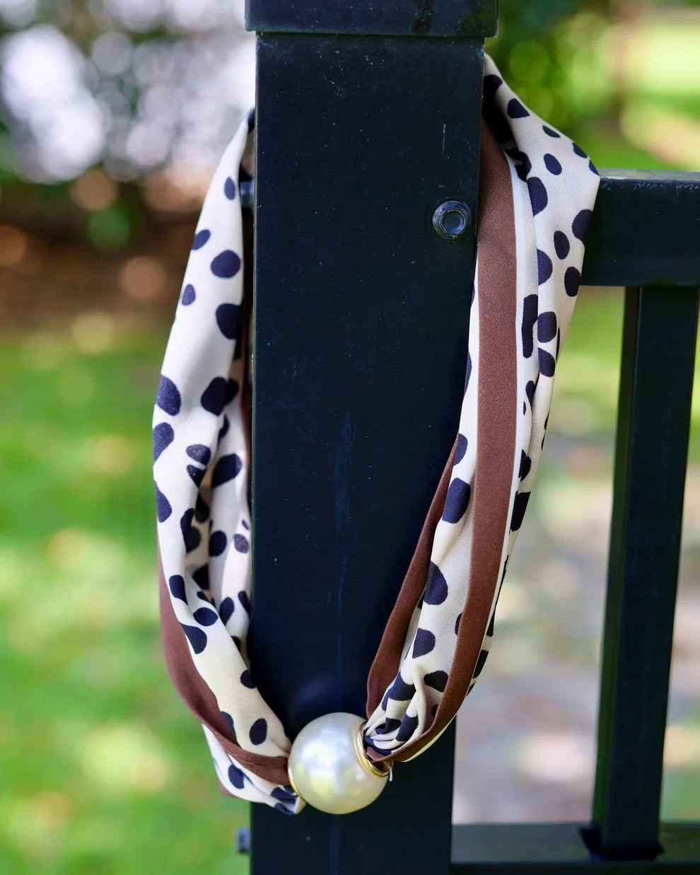 Caroline Hill: Leopard 2 Pearl Scarf Necklace