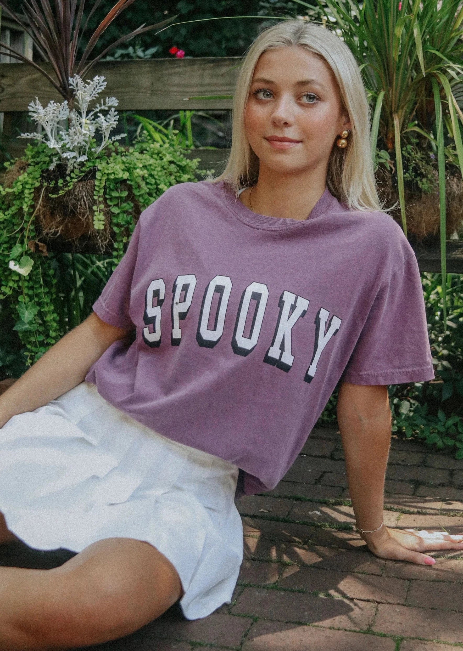 Charlie Southern: Spooky Tee, Berry
